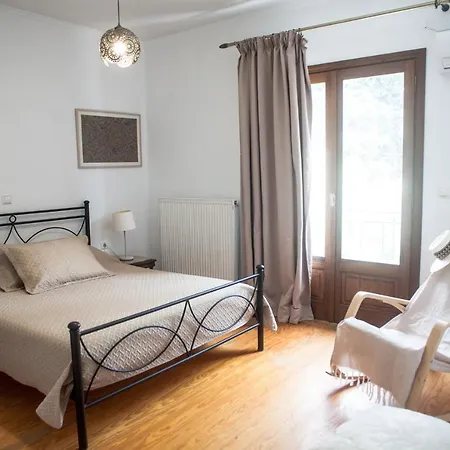 La Casa Di Caterina: Nature,relax And Private Garden Lefkada City
