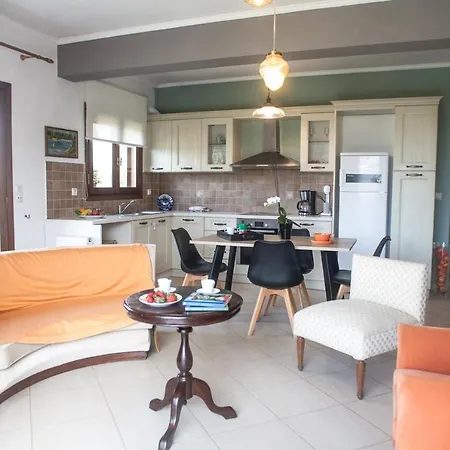 Holiday home La Casa Di Caterina: Nature,relax And Private Garden *