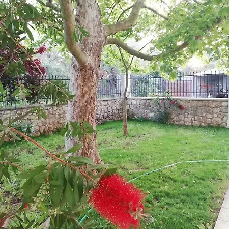 La Casa Di Caterina: Nature,relax And Private Garden Casa de Férias